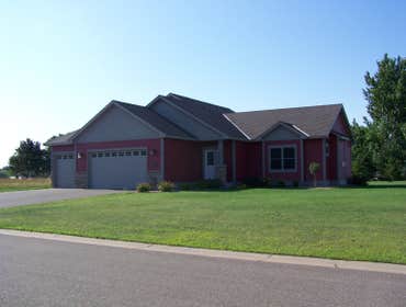 Wolf Residents Tri Level Home, Lake View Estates New Richmond WI
