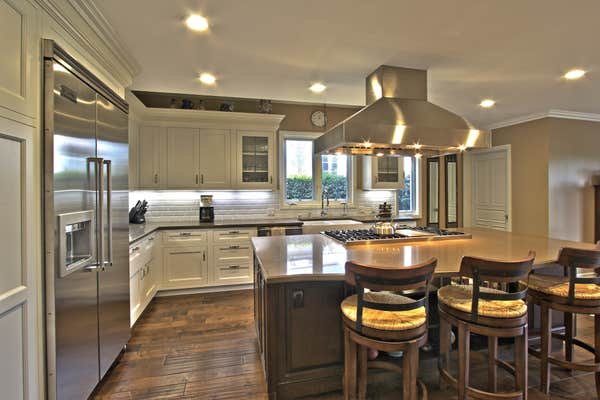 Kitchens Gallery of our kitchen remodels around the greater Los Angeles Area.
We service West Los Angeles, West Hollywood, Hollywood, Marina Del Rey, S