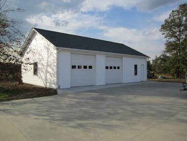 Project photos from Schultz Custom Homes & Remodeling, llc Custom screen room
Master craftsmen trim work
Custom home
Custom tile master bathroom
Outdoo