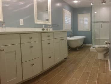 Photo(s) from Maxbuilt Llc
