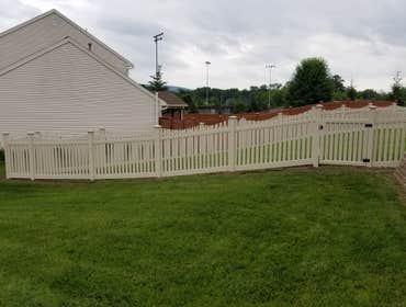 Vinyl Fencing Vinyl Fencing