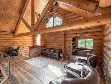 Photos by Estemerwalt Log Homes #1
