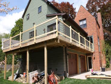 Hardee Siding, 2 Car Garage