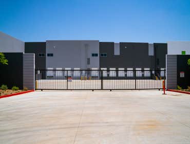 Oltmans - Goodman Logistics Center