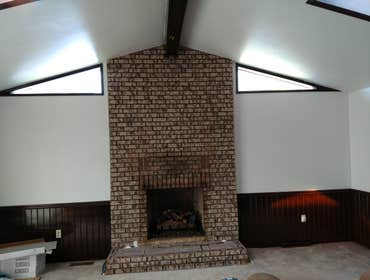 tile fieplace/hardwood floors