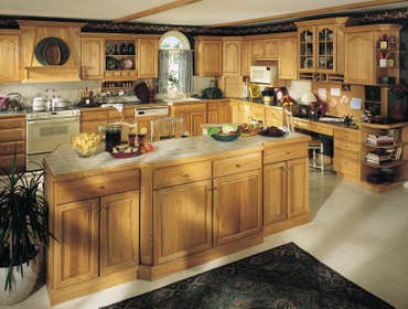 Kitchen and Bathroom Renovations We Offer The Best Quality Kitchen And Vanity Cabinets, And Offer The Best Service and Installation.
Free Estimates
Fre