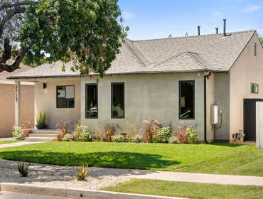 3715 Hillcrest Drive