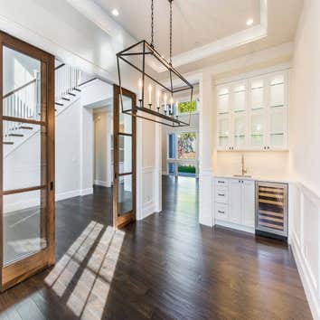 West Bellevue Traditional Luxury Home