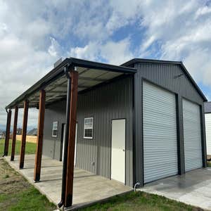 30'x40' Garage/Workshop with Cedar Posts Lean To