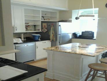 DeLaMano Design & Creative Millwork Implementing your ideas and making them a reality
with the craftsmanship and professionalism that you deserve.
sh
