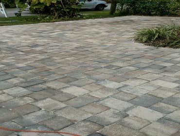 Seal-Away pressure washing sidewalk, driveway, & fence Before and after pictures pressure washing sidewalk, fence, & driveway. Call Seal-Away today to