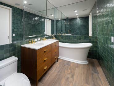 Historic Tribeca Loft Renovation Award-winning London Interior Designer, David Bentheim, partnered up with Chapter on this Tribeca apartment renovation
