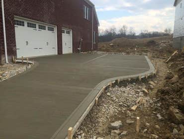 Concrete Driveway`s Replacement of an existing concrete or asphalt driveway