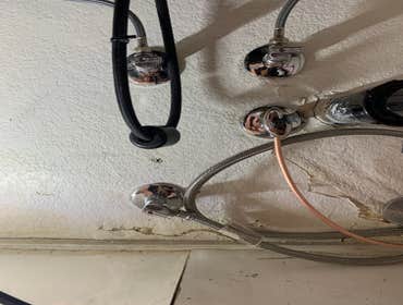 New valves under the sink Have you tried to use the valves under the sink recently?
These small shut off valves are an important part of your plumbin