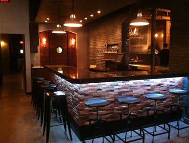 Bar