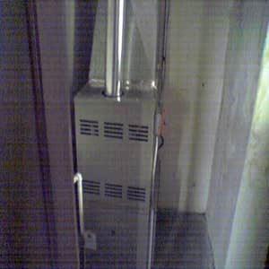 Omni Single family 5 bedroom full internal renovation including oil fired hot water Boiler and Forced Hot Air Furnace for guest house.