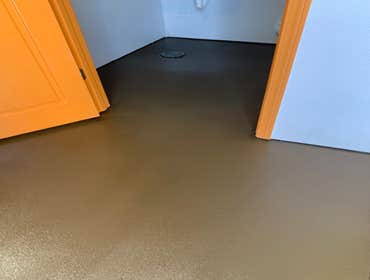 Flooring by Ernesto´s Painting and Remodeling