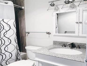 T.Murray's Bathroom