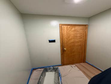 Photos by Matt’s Painting LLC #1 Primer
Patch walls
Paint 2 coats ceilings & walls