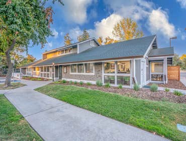 Photos from Merced Yosemite Realty