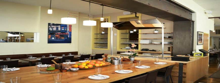 Zula Restaurant & Wine Bar