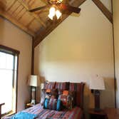 Hunting Lodge - Crook