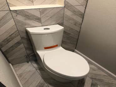 Powder Room -Oakland