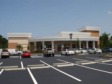 Dm Constructors, LLC., Vero Beach Advanced Eye Surgery Center, 21 lanes, 3 Operating Rooms, 9 bed recovery.