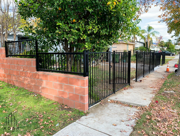 Custom Fence Installation - Adar Builders