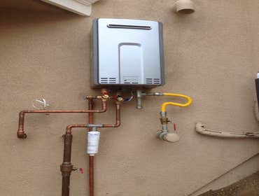 Outdoor tankless water heater