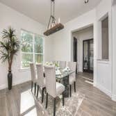 105 Graystone Lane