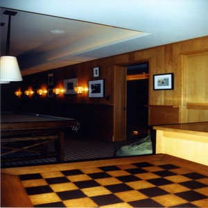Photo(s) from JOHN MOLLOY PAINTING Painting & Wall Covering Contractors