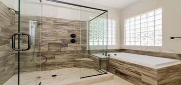 Beautiful Master Bath
