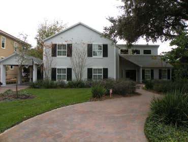 LynnLee Construction Group Custom Homes, Additions, Historical Renovations, Remodeling, Trade Professionals
Major Home Re-model (detached garage,
