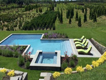 East Hampton gunite pool and patio