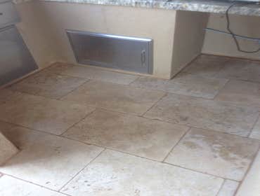 Photo(s) from Advanced Images Tile