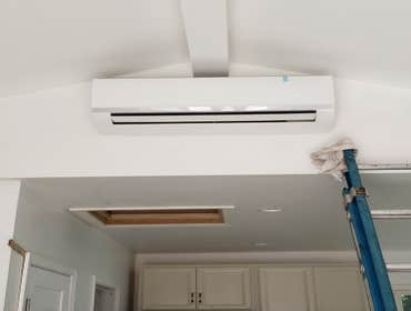 Santa Monica Dwelling AC Unit Installation