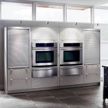 Manhattan Cabinets Kitchen Appliances Manhattan Cabinets works with leading wholesale suppliers to provide our customers with the most comprehensive se