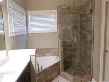 Winoka Master Bathroom