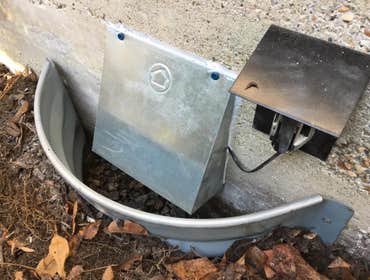 Crawlspace care Customer contacted us to clean and upgrade the appearance of crawlspace. New vapor barrier, wiring clean-up, replace failed insulation.