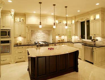 RECESS AND PENDANT LIGHTS.
