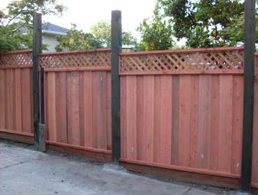 Orange County outdoor kitchen This is a beautiful, outdoor kitchen we built for a client in Irvine, California. We collaborated with the client on the 