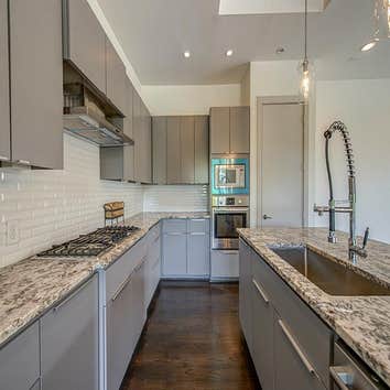 2514 Pease Ground up luxury townhouses East of downtown Houston.