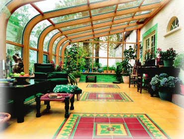 wood curved eave solarium