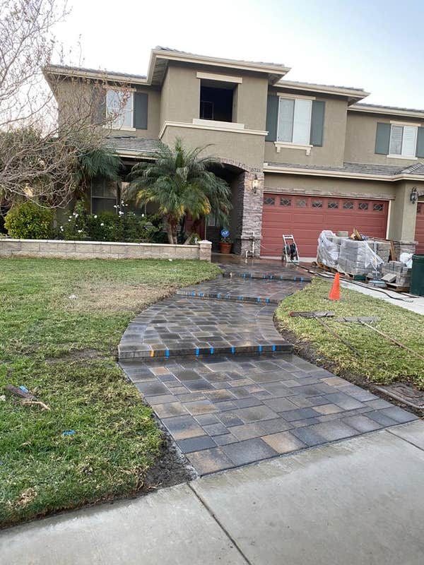 pavers walkway
