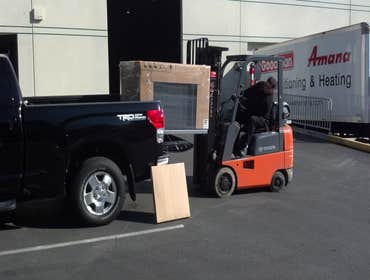 installs and repairs residential and commertial