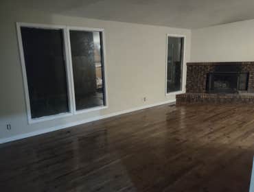 Photos by Dreamers Unlimited LLC #5 This project mainly consisted of an entire home being painted. This was three different colors ceiling White Walls 