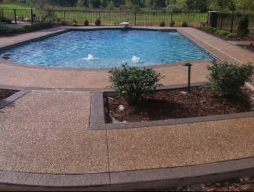 Exposed Aggregate Pool Decks photo, by Potoroka Concrete