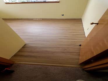 Photos by Carter's Handy Services LLC #4 Small bedroom about 150 sqft . We installed lvp.
Labor only