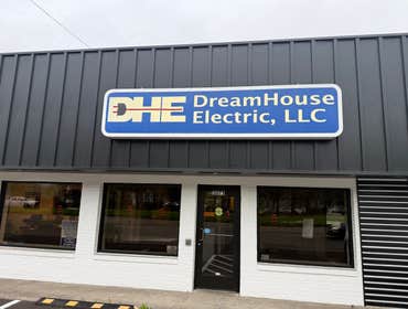 Photos by Dreamhouse Electric #1